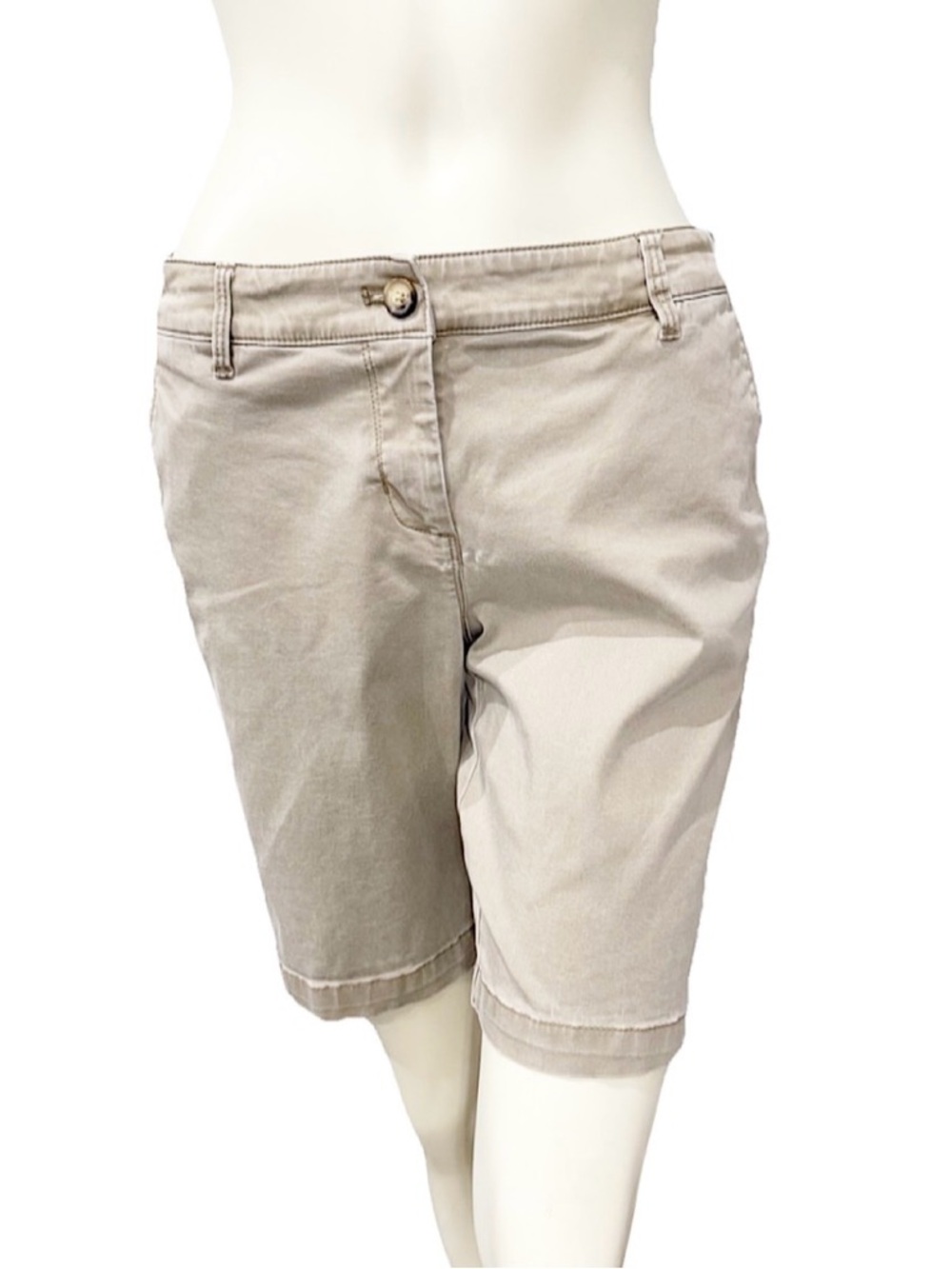 Tommy Bahama Khaki Shorts Size 6 Cotton Tencel Stretch Beige
